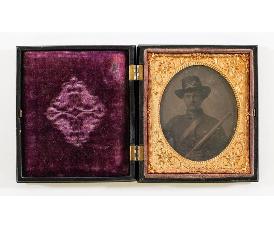 Tintype of a Civil War Union soldier 28a154