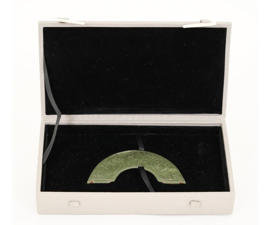 Boxed Chinese green crescent-shaped