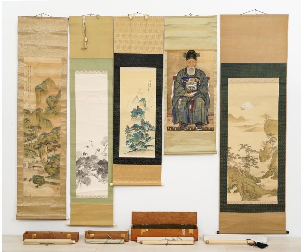 Collection of nine Japanese scroll