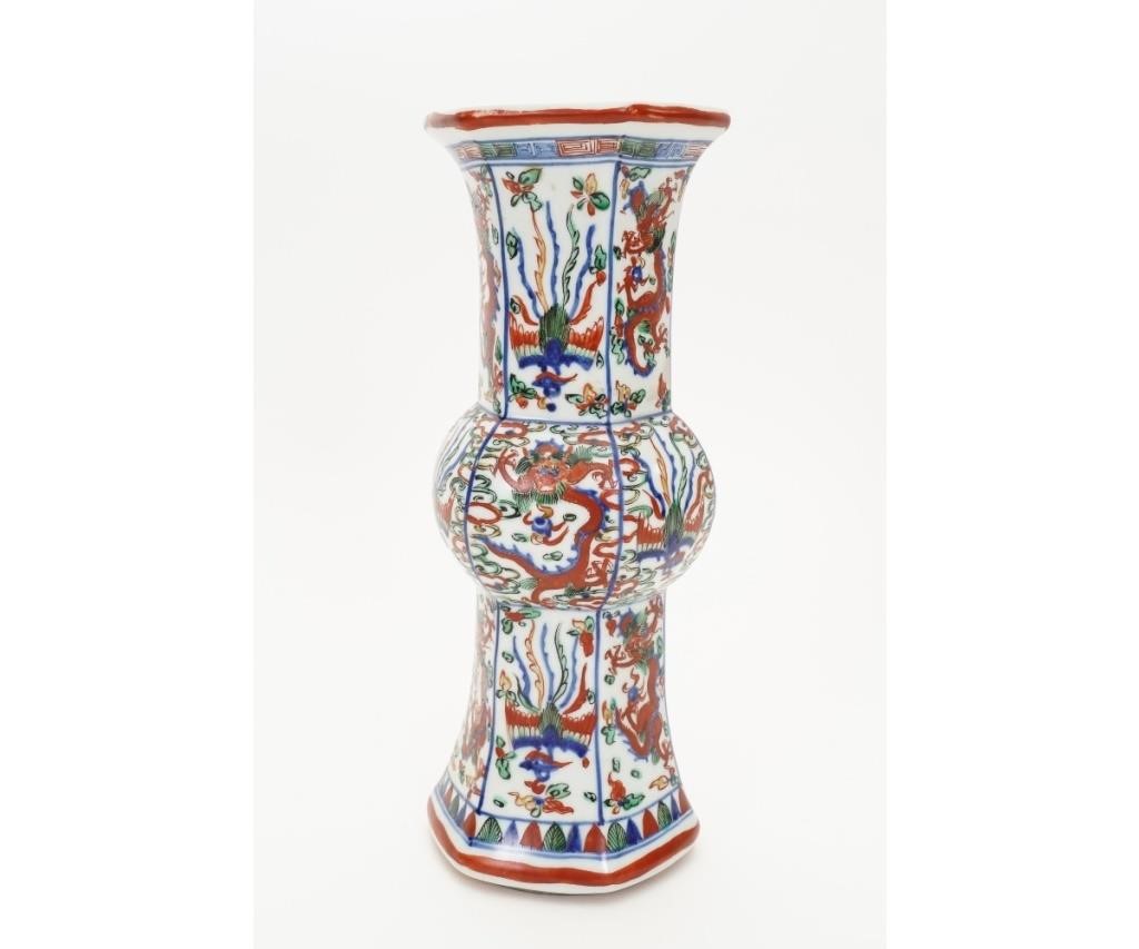 Colorful Asian porcelain vase  28a495