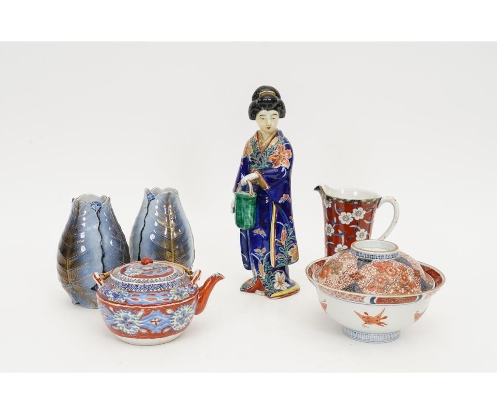 Japanese porcelain figure, 15.5h; together