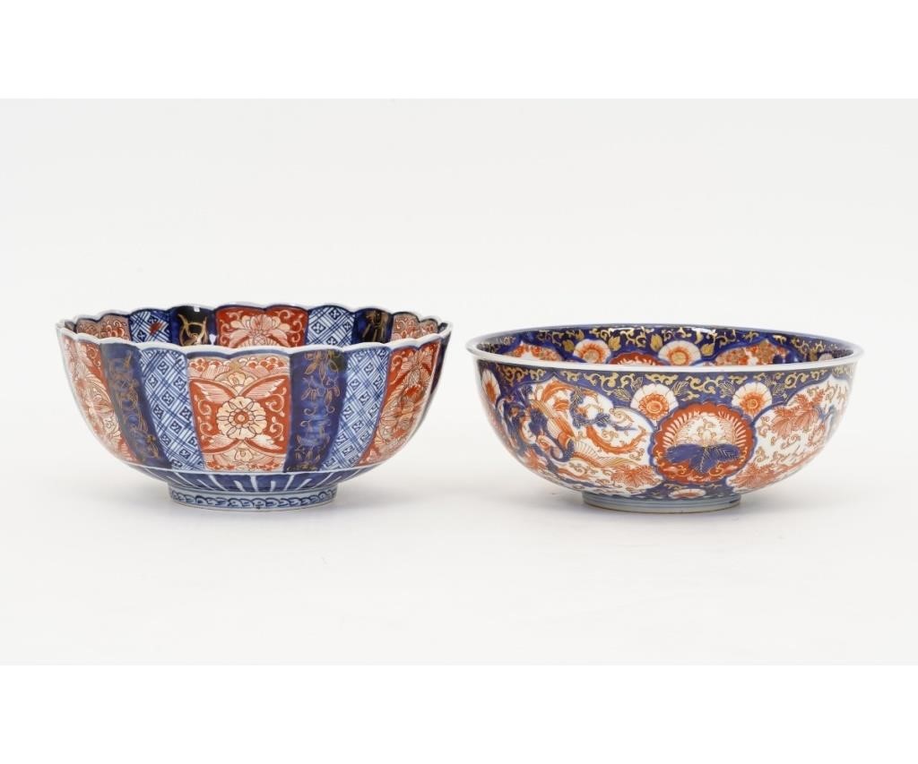 Two colorful Japanese Imari bowls  28a501