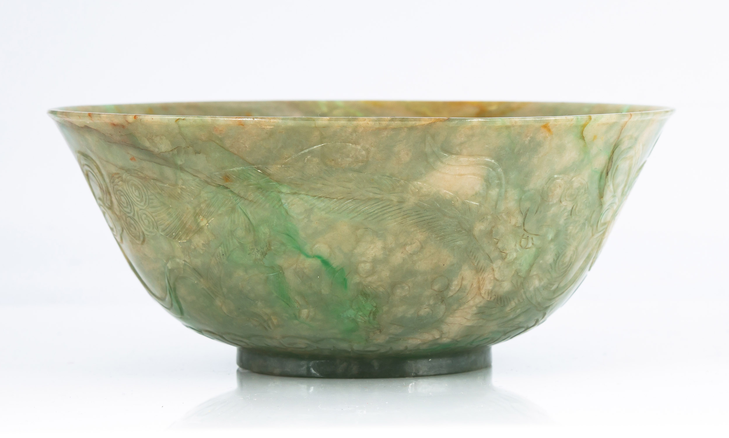 EARLY CHINESE JADE DRAGON BOWL 28d1bd