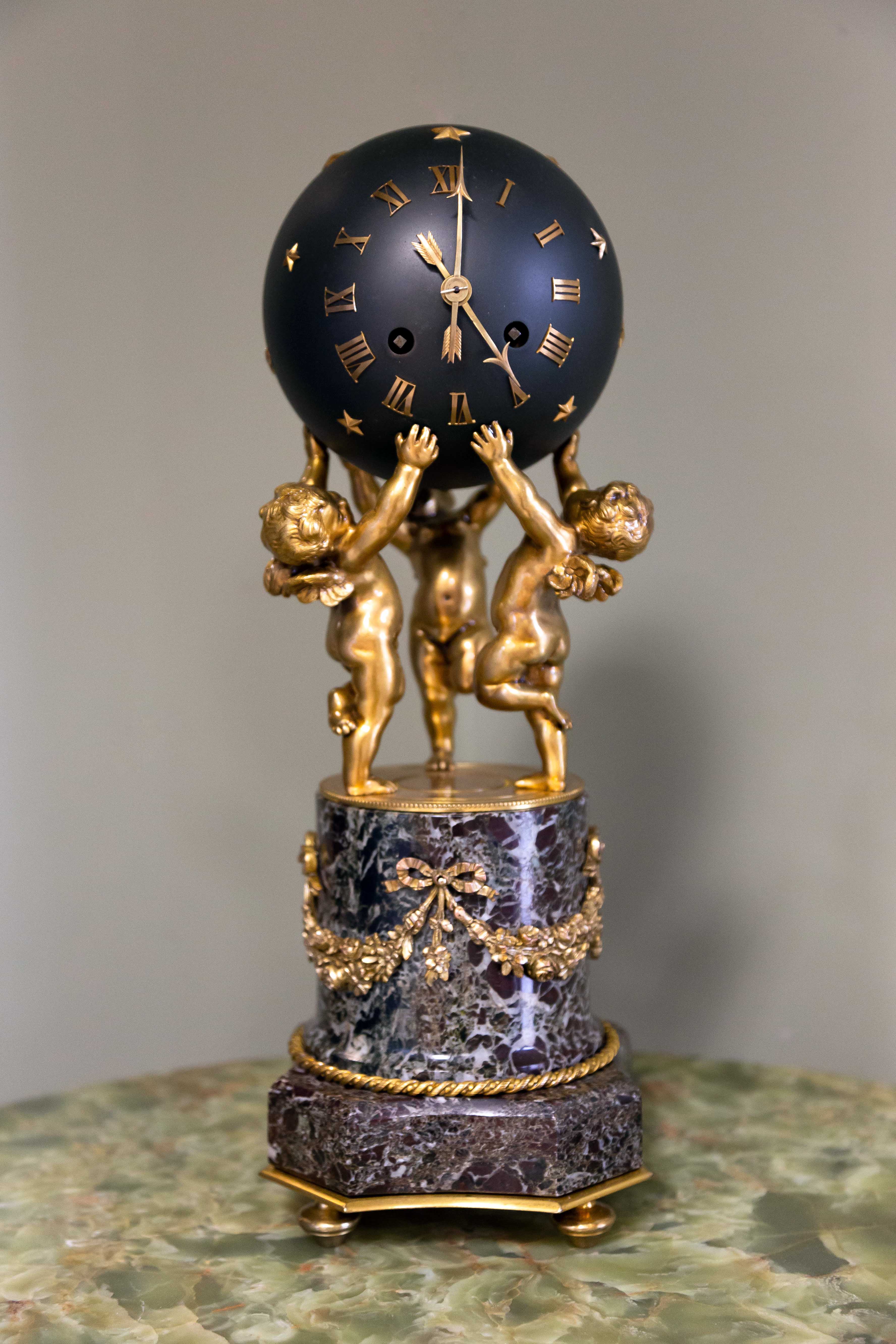 FRENCH SPHERE CLOCK WITH BRONZE