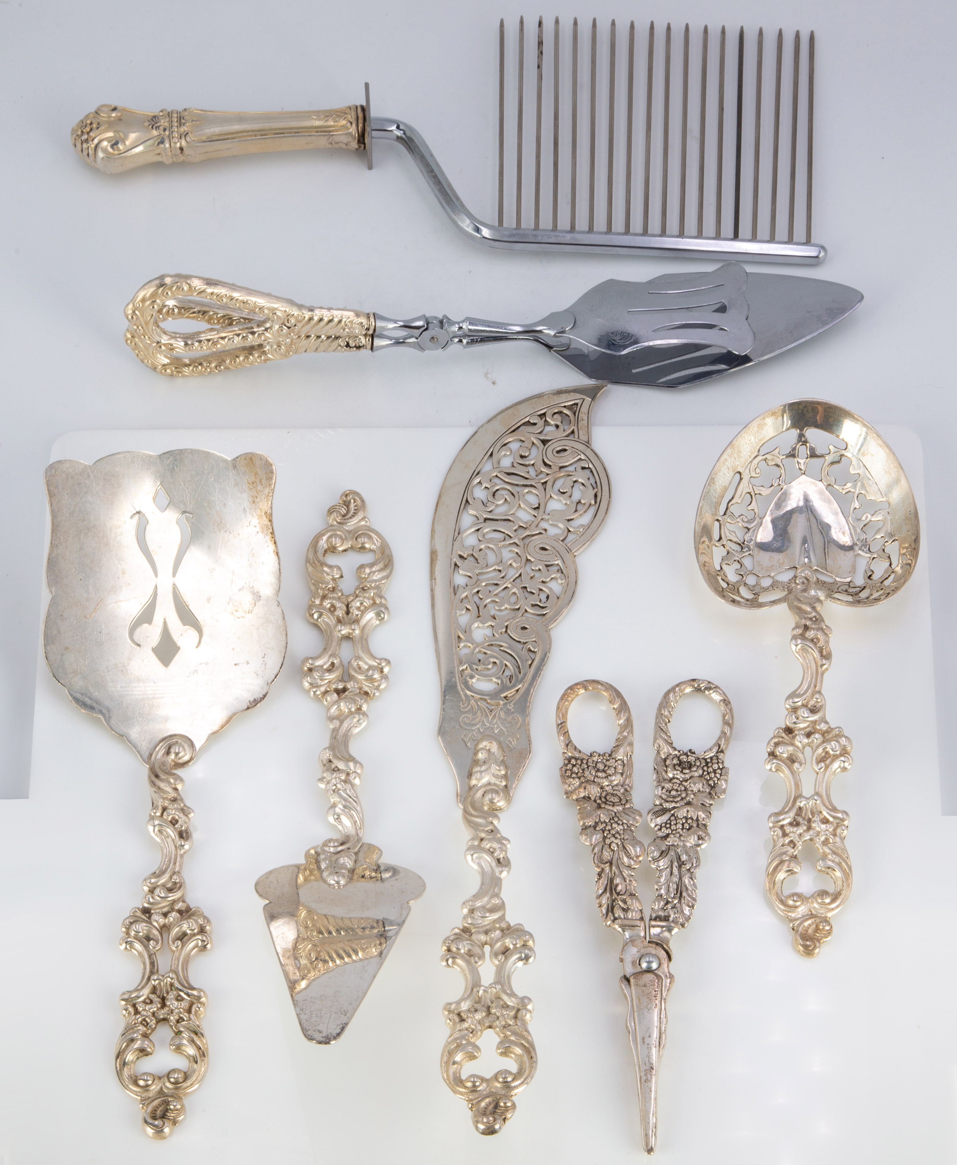 ART NOUVEAU SILVER SERVING PIECES 28d461