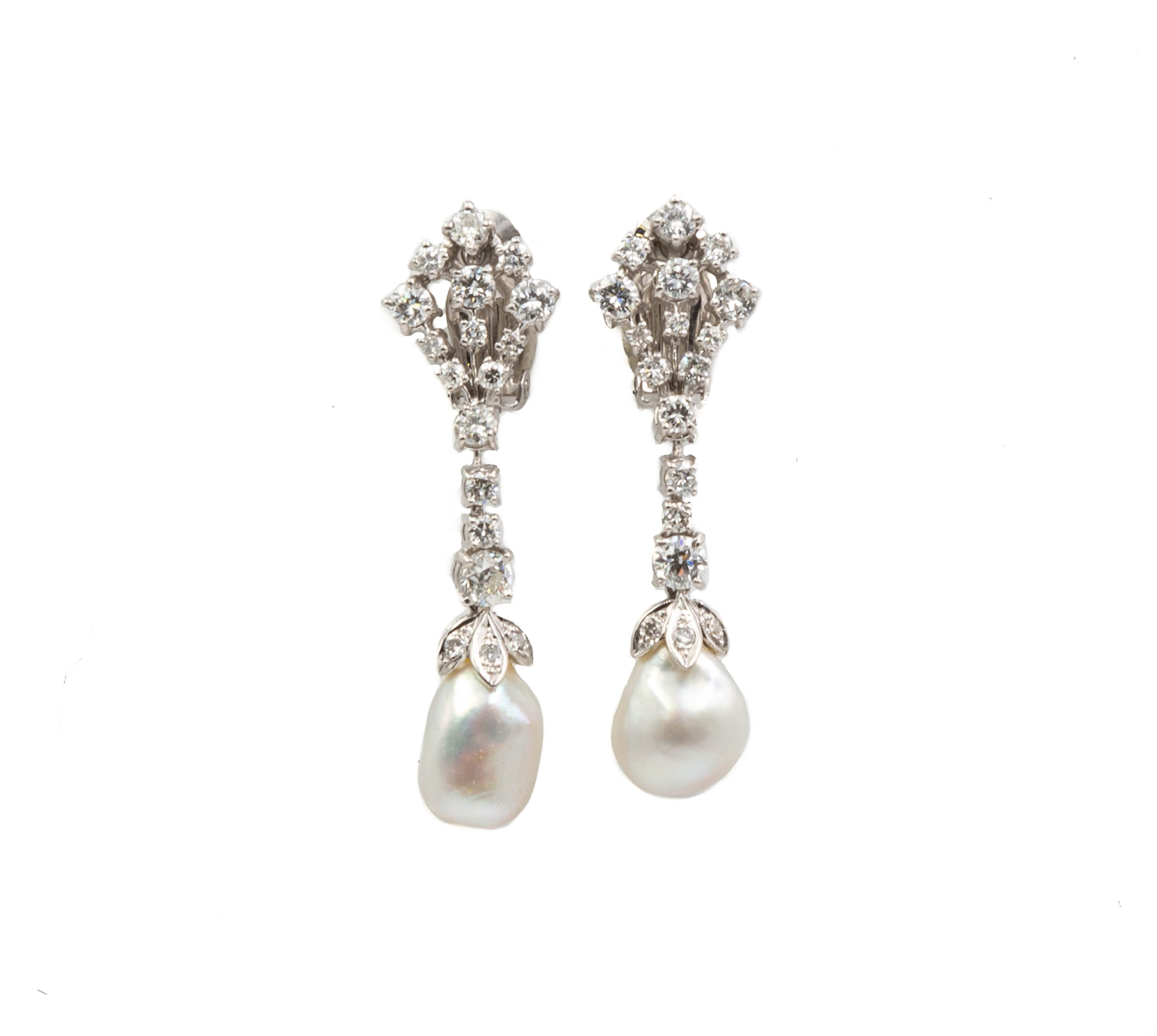 PAIR OF 14K GOLD DIAMOND AND PEARL 28d574