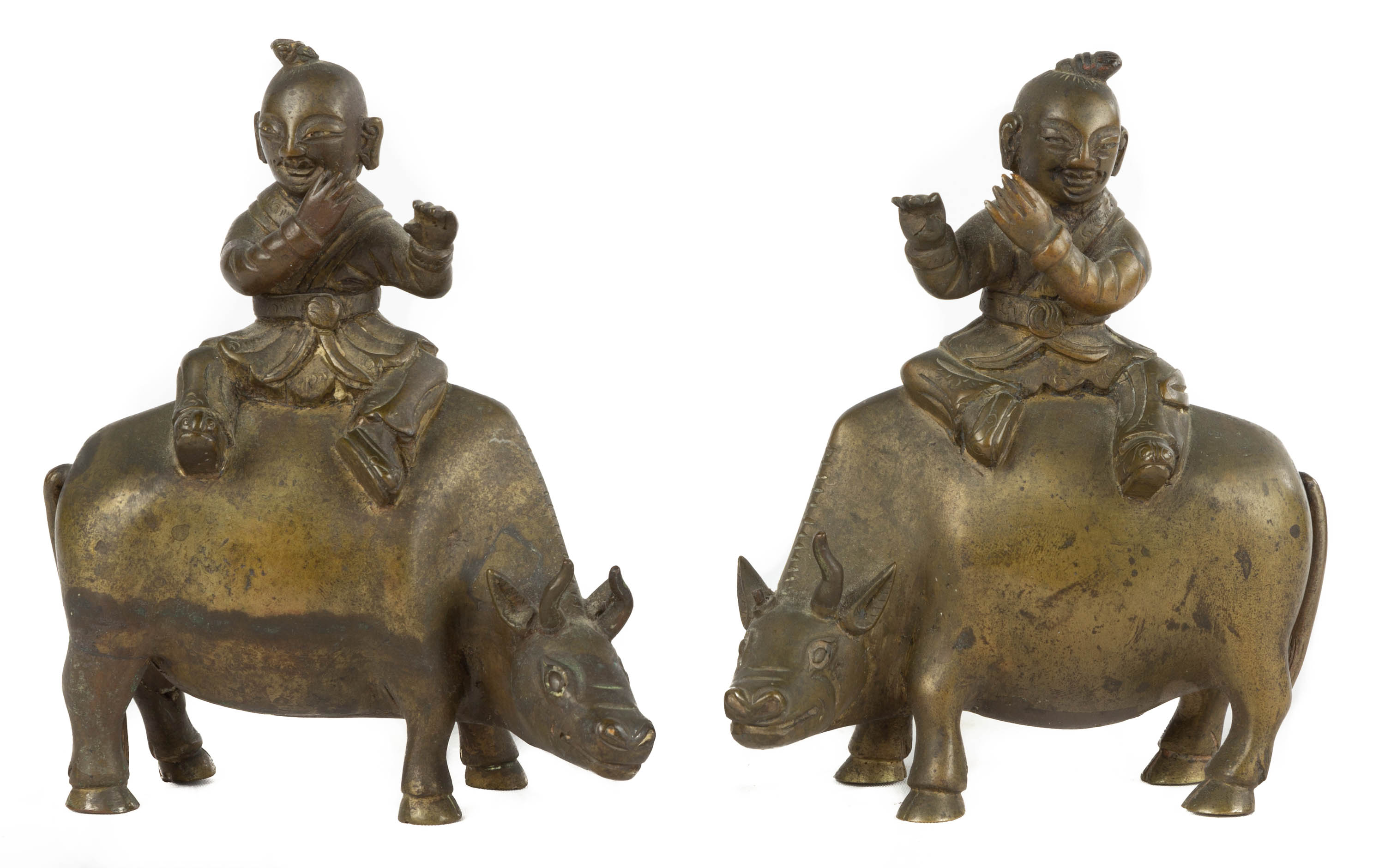 (2) CHINESE BRONZE WATER BUFFALO WITH