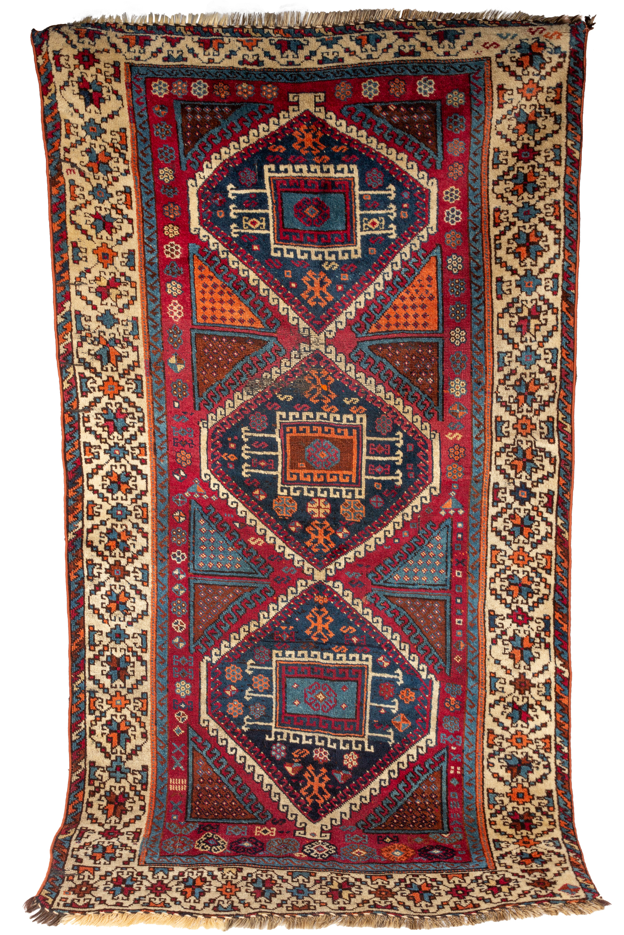 CAUCASIAN ORIENTAL RUG Early 20th 28d759