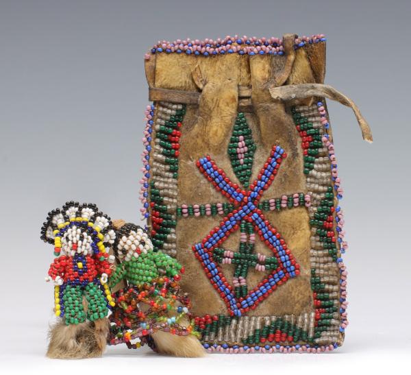 A PLAINS BEADED POUCH AND TWO BEADED 28e129