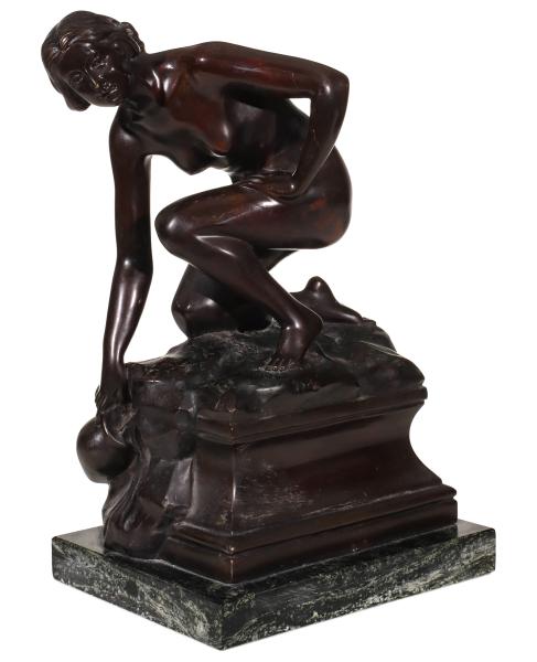 A 20TH CENTURY BRONZE SCULPTURE 28e313