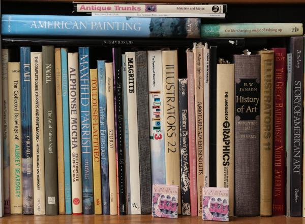 A SHELF OF BOOKS, MOSTLY FINE ART