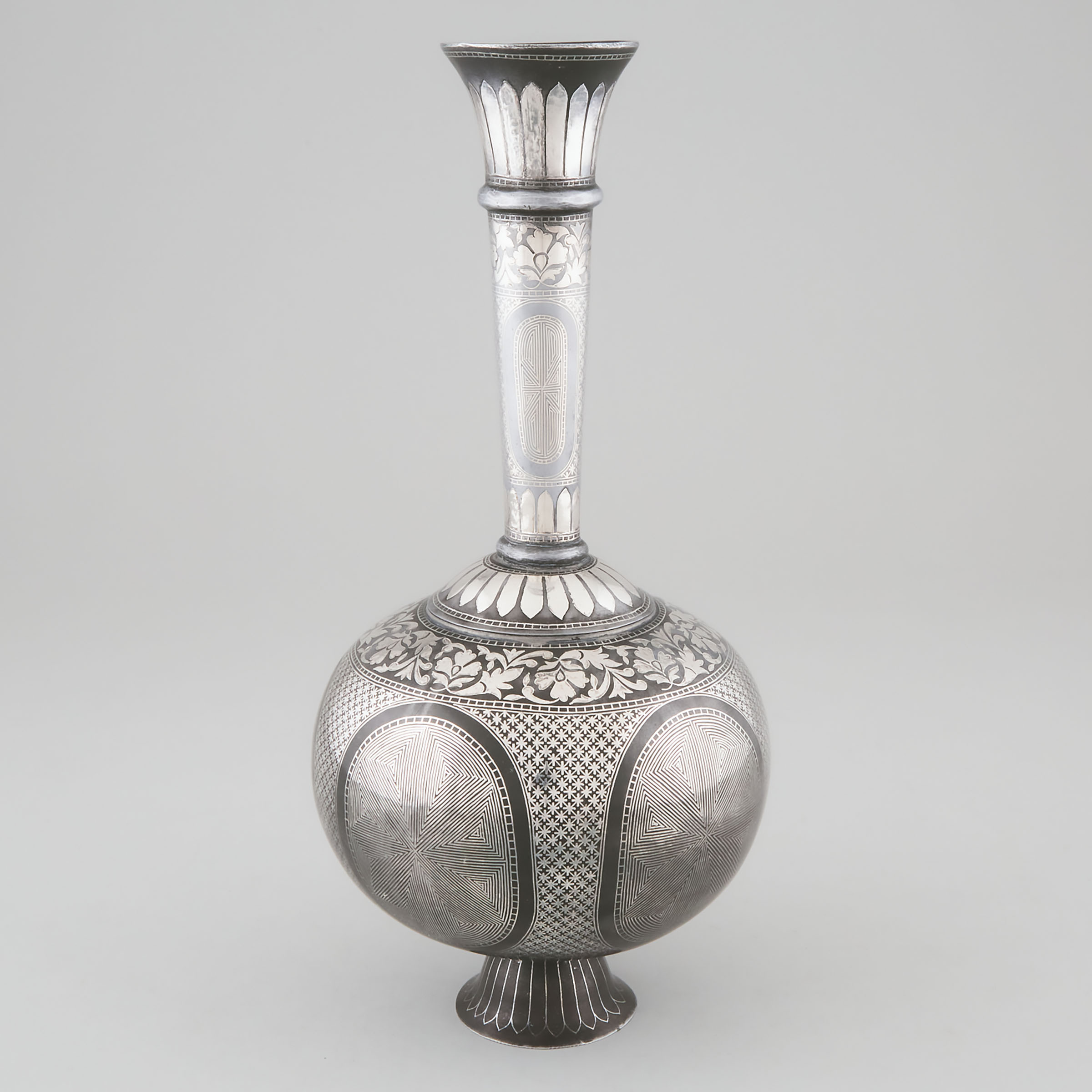 Bidriware Bottle Vase, India, 19th