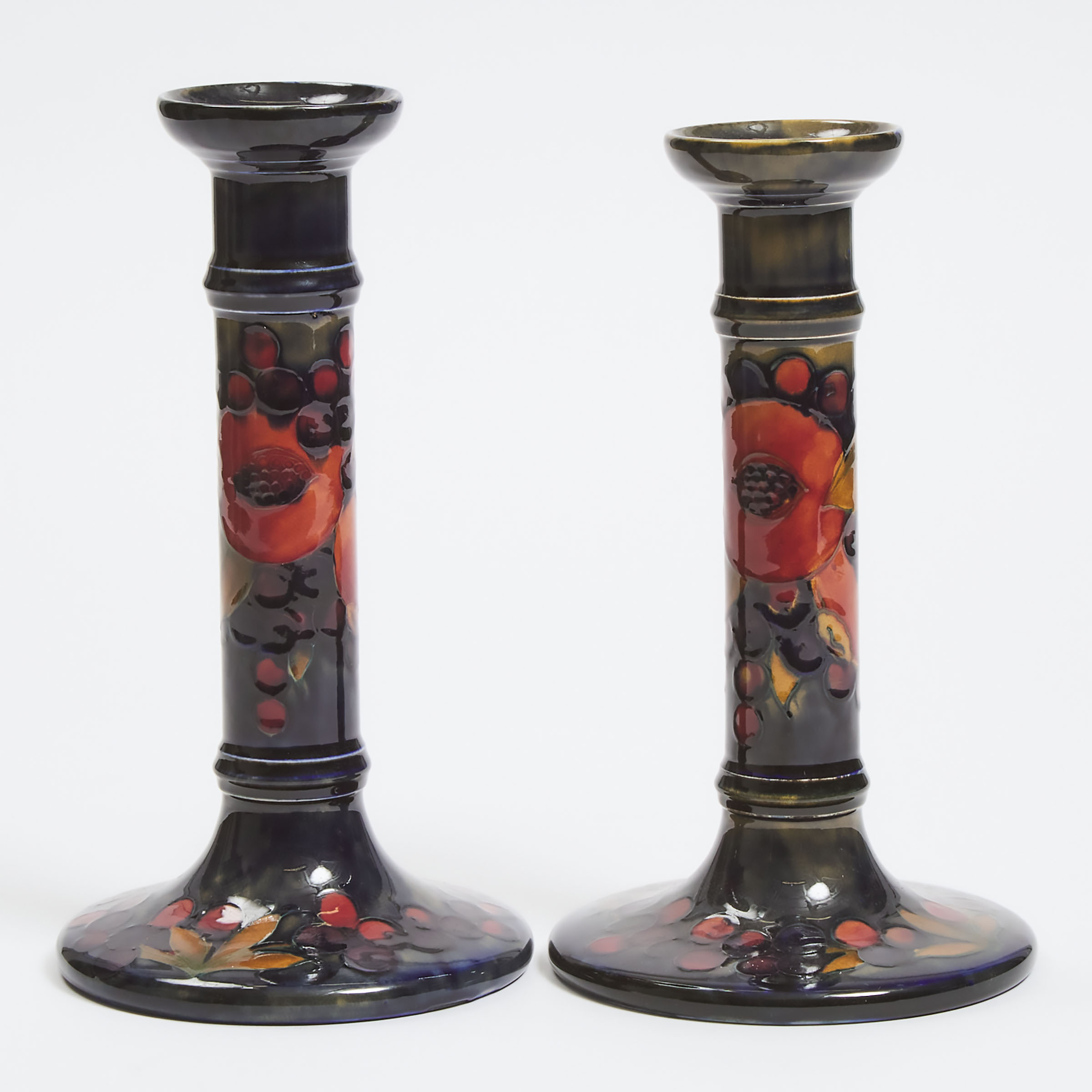 Two Large Moorcroft Pomegranate 28bfff