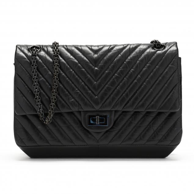 CHEVRON QUILTED SHOULDER BAG, CHANEL