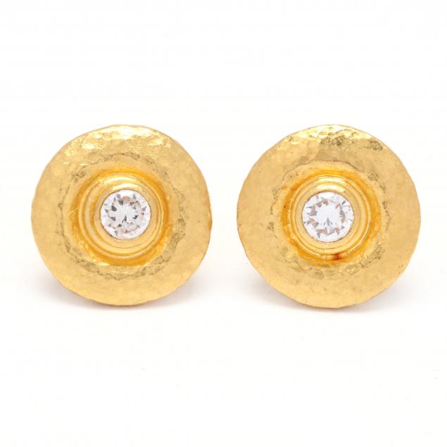 HIGH KARAT GOLD AND DIAMOND EARRINGS,