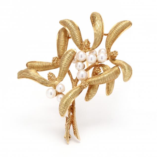 GOLD AND PEARL BROOCH FRANCE Designed 28c39e