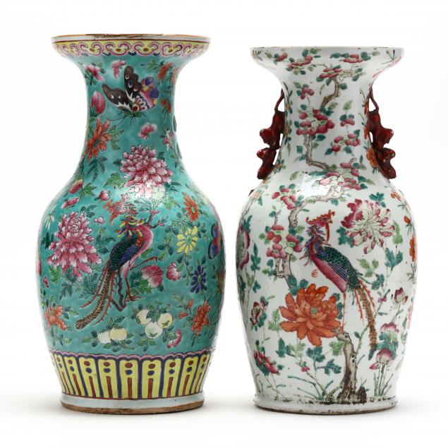 TWO CHINESE PORCELAIN FLORAL VASES 28cb4c