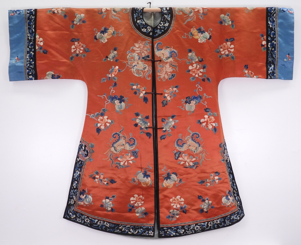 CHINESE QING DYNASTY ORANGE SILK 299a29