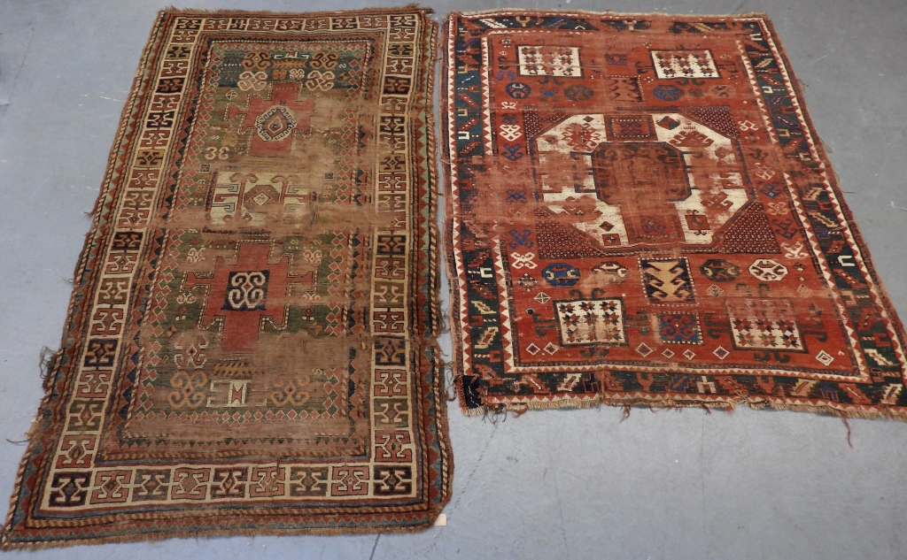 2PC ANTIQUE CAUCASIAN KARACHOP 299a43