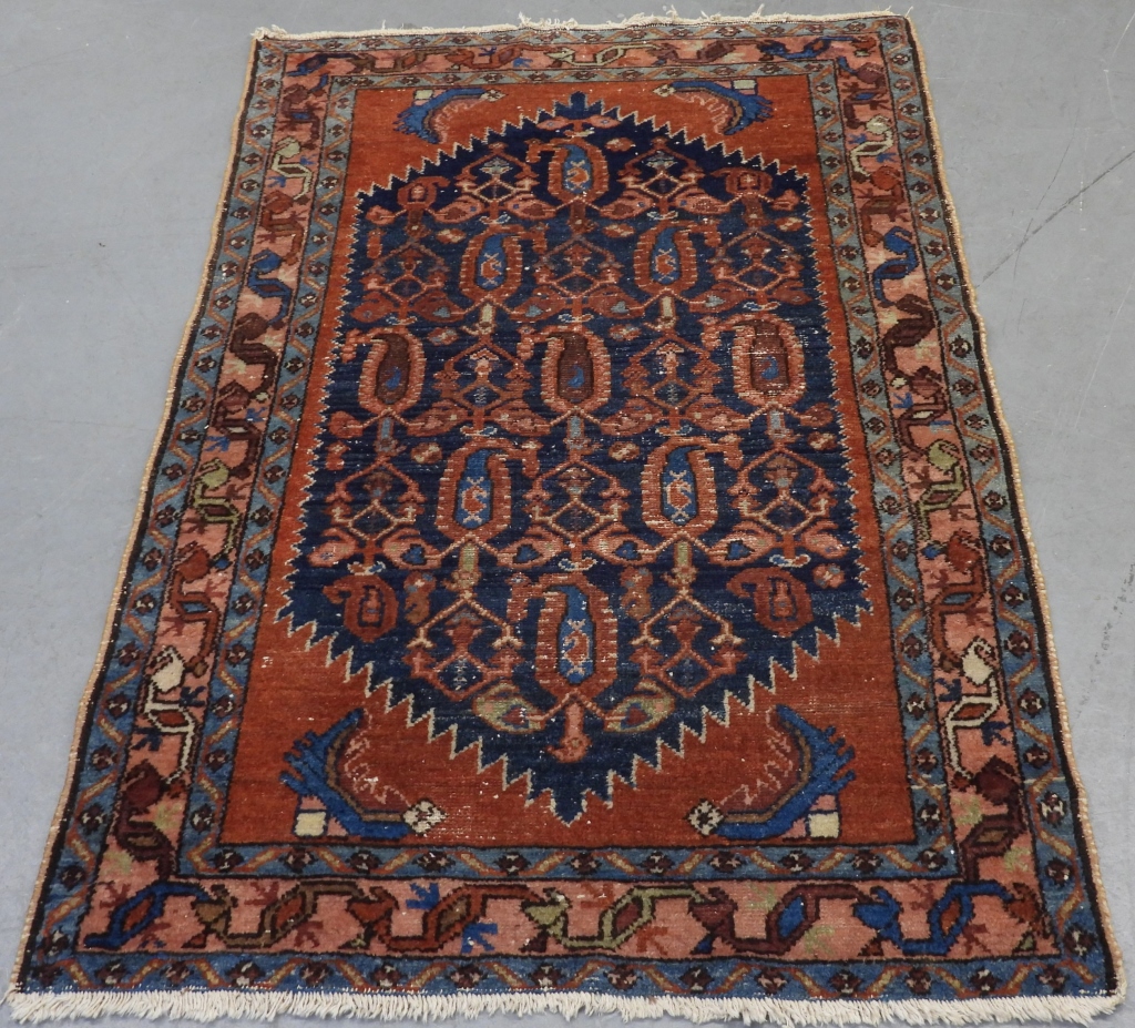 NORTHWEST PERSIAN RUG Middle East20th 299a3c