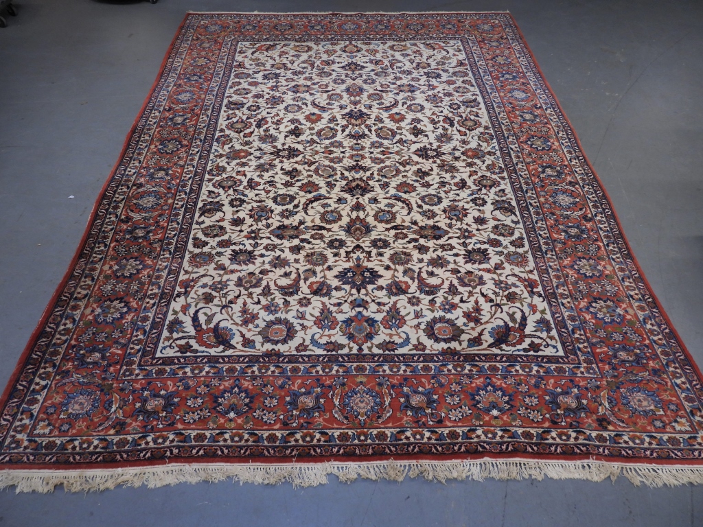 ANTIQUE BOTANICAL ISFAHAN RUG Middle 299a4a