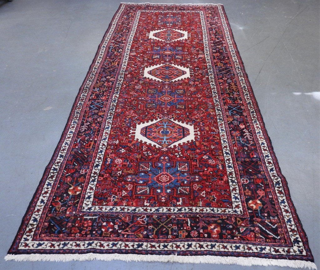 ANTIQUE KARAJA GALLERY RUG Middle