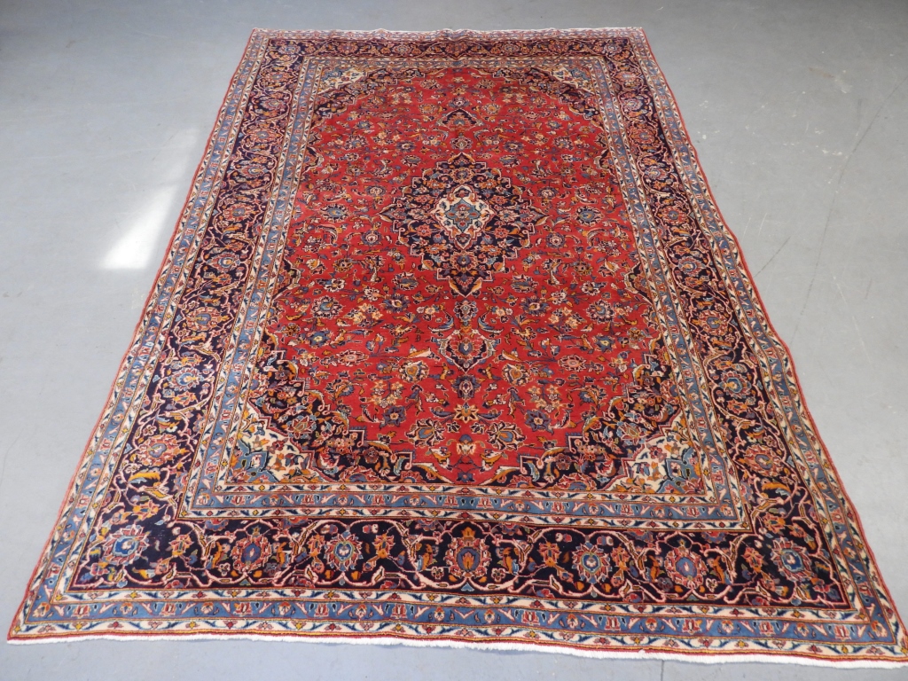 ANTIQUE KESHAN RUG Middle EastEarly 299a57