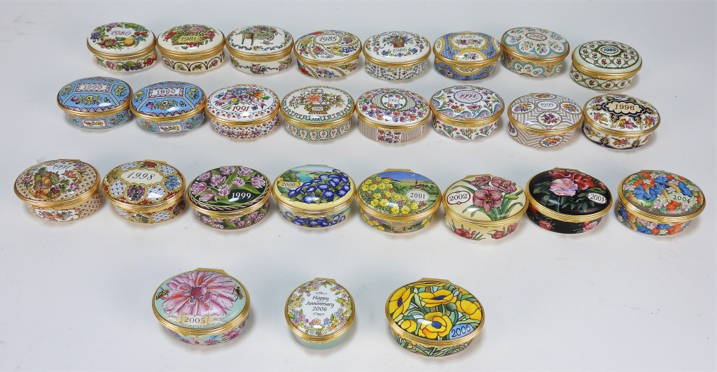 27PC HALCYON DAYS ENAMEL BOXES 299b1a