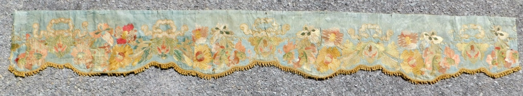 15C BOTANICAL EMBROIDERED BANNER 299be0