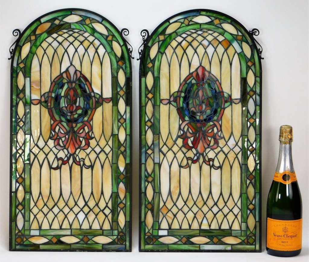 PR QUOIZEL COLLECTIBLE STAIN GLASS WINDOWS