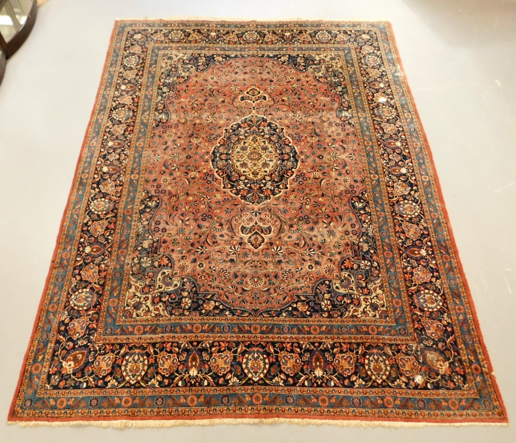 LG PERSIAN KASHAN FLORAL RUG Middle