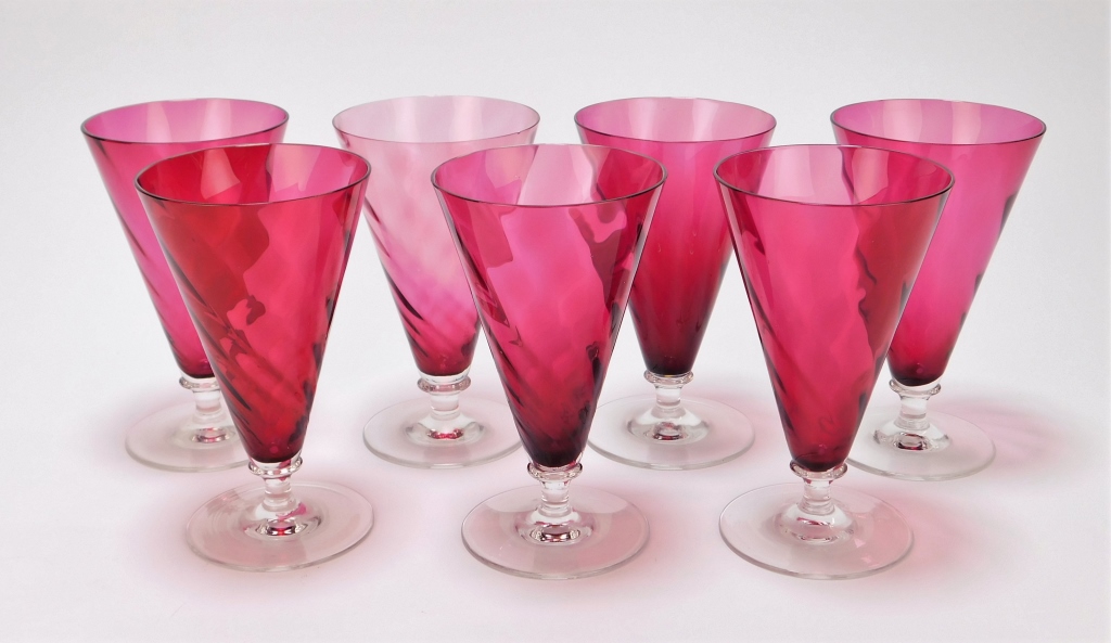 7PC CRANBERRY GLASS WINE GLASSES