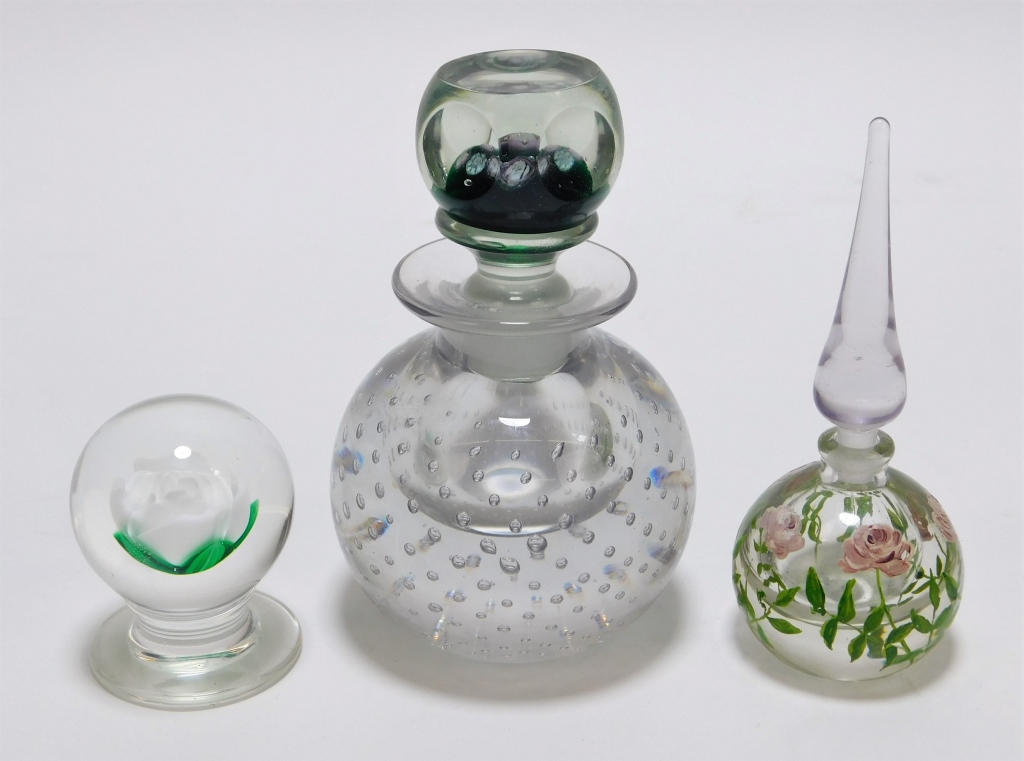 3PC ART GLASS PERFUME BOTTLES  29a126