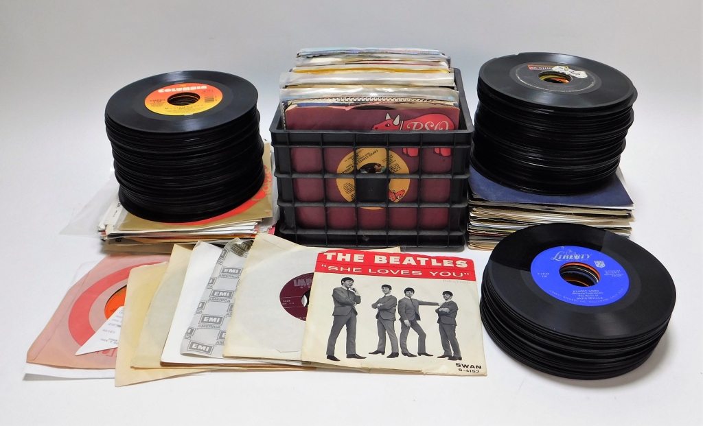 LG COLLECTION OF ASSORTED 45 RECORDS