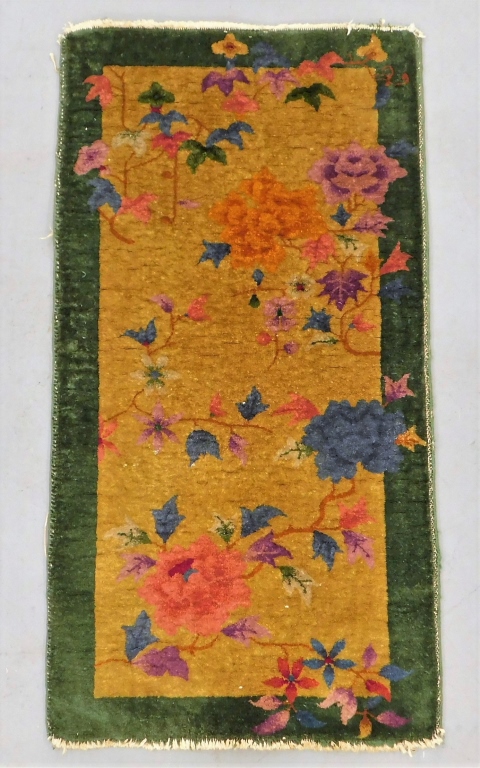 CHINESE ART DECO FLORAL SILK RUG