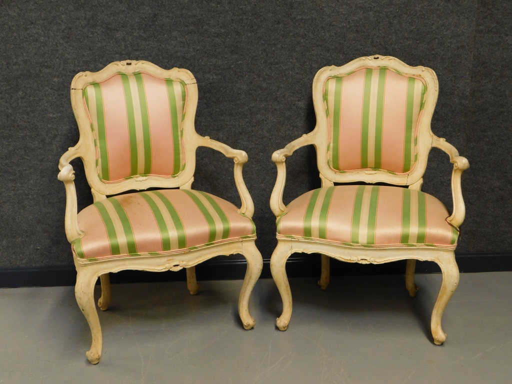 PR FRENCH UPHOLSTERED SIDE CHAIRS 29a3a2