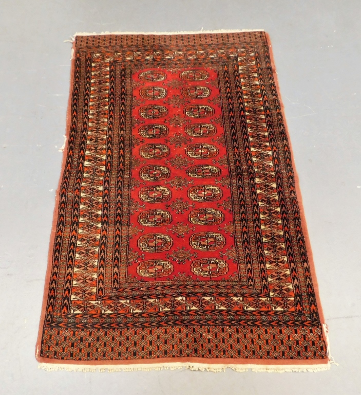 ORIENTAL RUST AND NAVY GEOMETRIC RUG