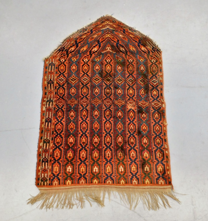 UNUSUAL RED GEOMETRIC TURKMEN RUG