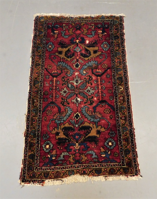 ORIENTAL MAROON BOTANICAL RUG Middle