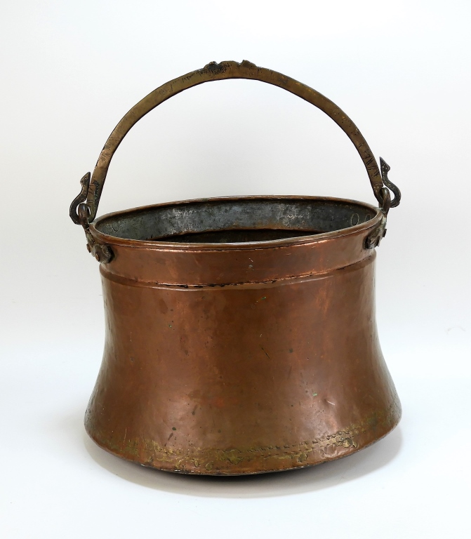 LG AMERICAN COPPER BUCKET WITH