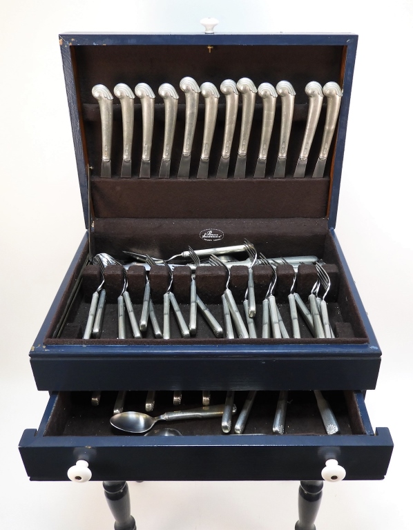 54PC GORHAM PEWTER FLATWARE WITH 29a6a1