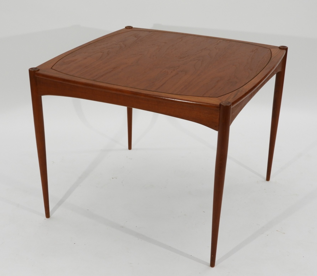 DANISH SELIG MCM MODERN SQUARE TEAK