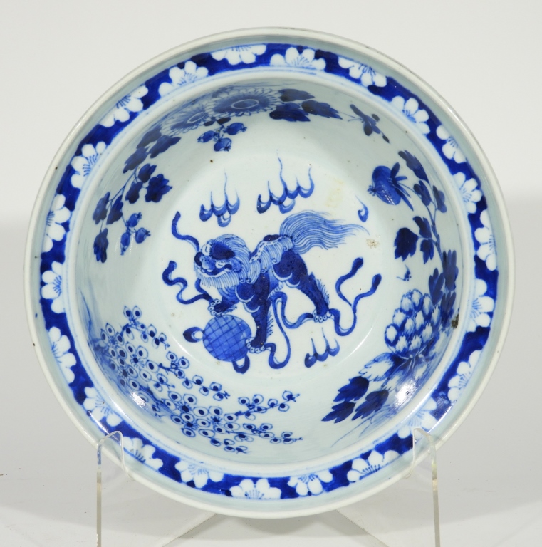 CHINESE QING DYNASTY BLUE WHITE 29a741