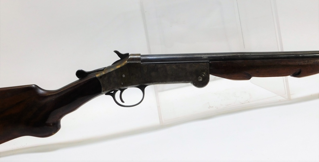 HARRINGTON AND RICHARDSON FOLDING SHOTGUN