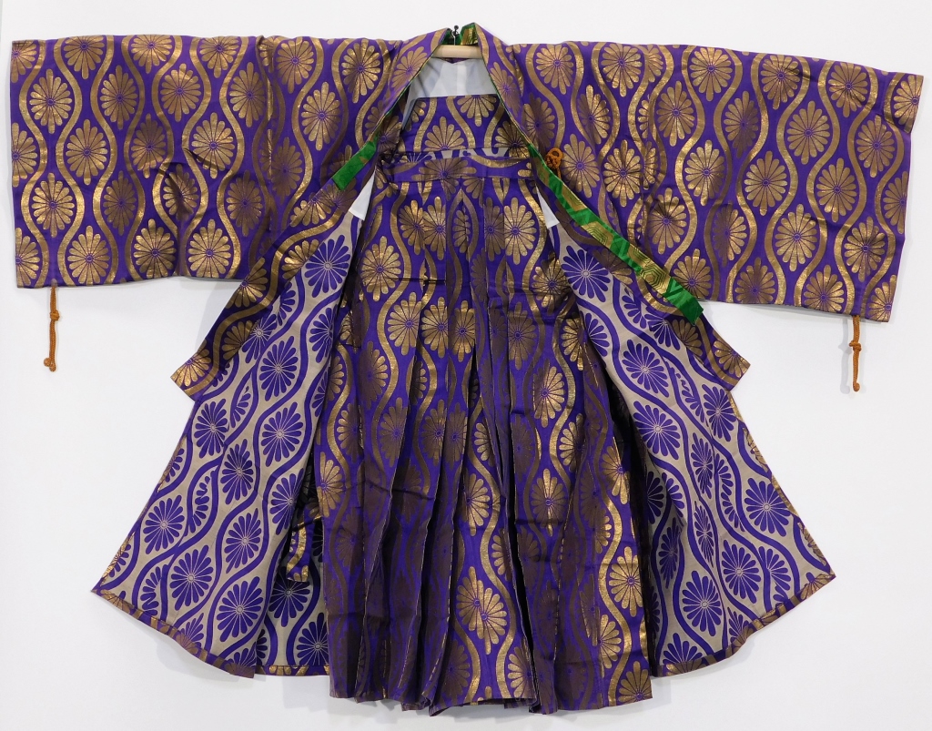 MEIJI PERIOD PURPLE AND GOLD HAORI AND