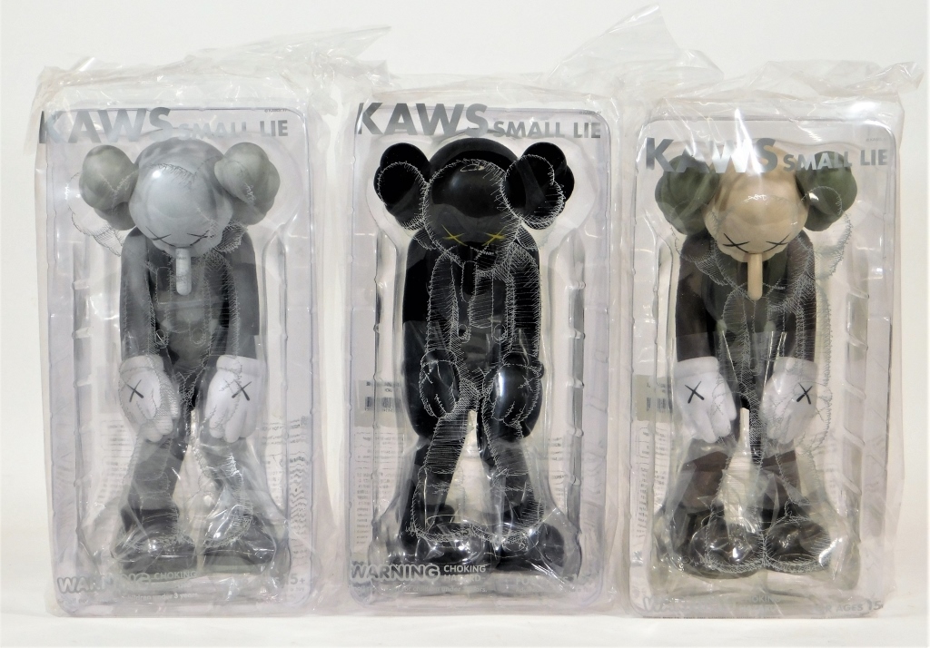 KAWS SMALL LIE COMPLETE SET FACTORY 29ba62