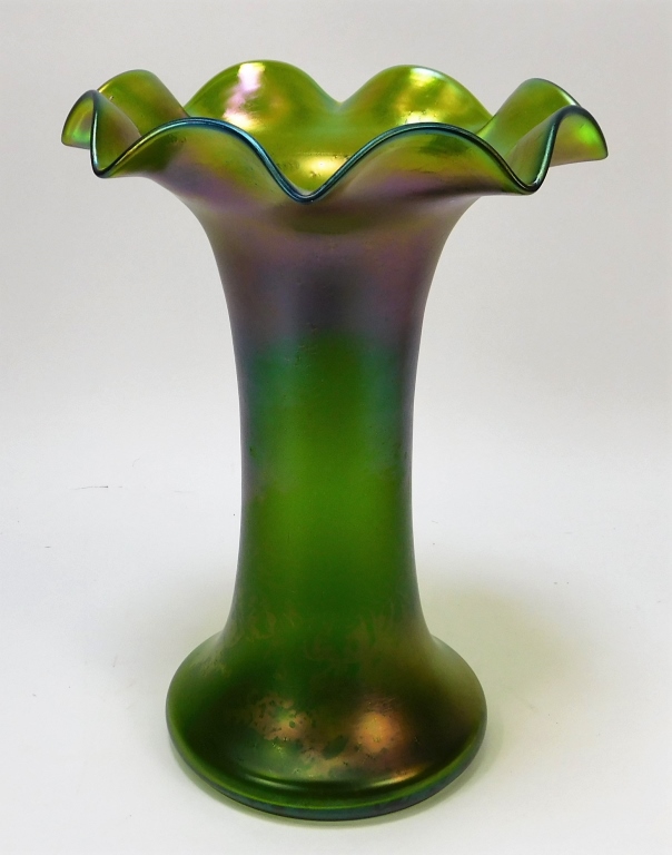 13" OIL SPILL BOHEMIAN ART GLASS