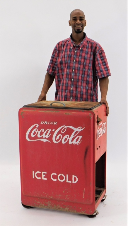 WESTINGHOUSE COCA-COLA ICE COLD STANDING