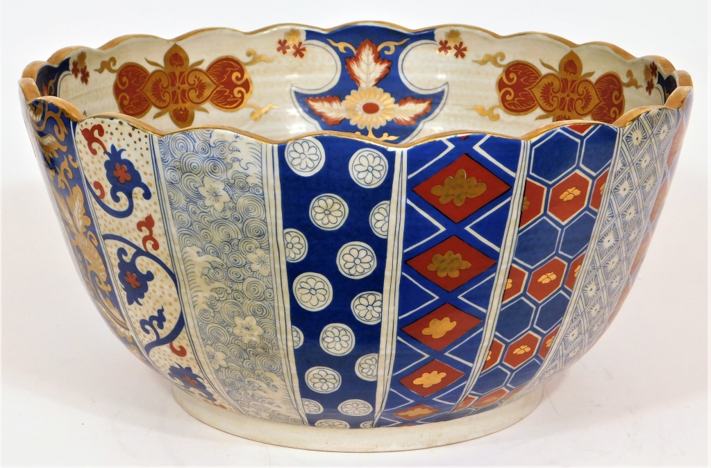 LARGE JAPANESE IMARI PORCELAIN 29be13