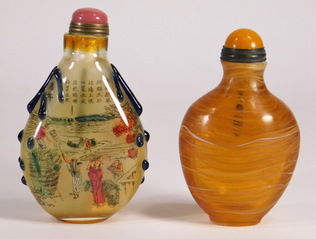 2PC CHINESE 20C GLASS PAINTED SNUFF